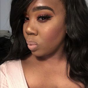 Meet your Posher, Nailah